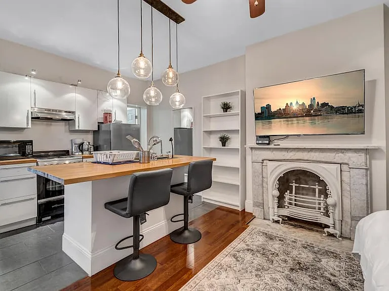321 S 16th St #2R — Photo 5