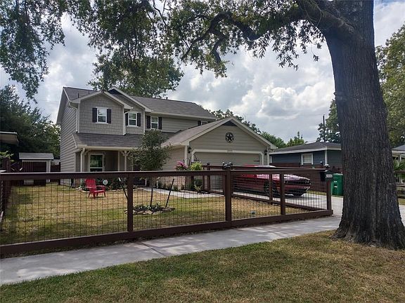 2nd image of 2222 Harwell Dr