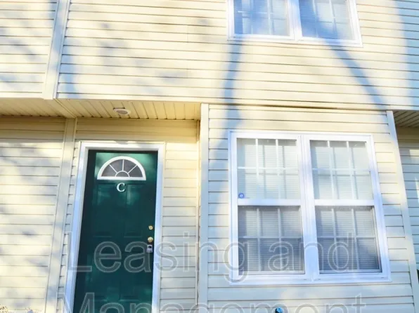 1423 Ashley River Rd, Charleston, SC