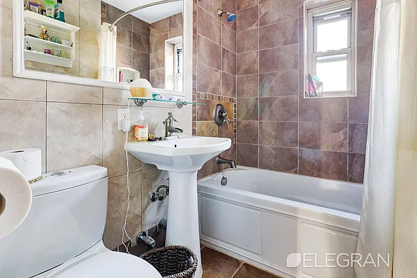 Rented by (Legacy) Elegran | media 15