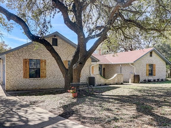 2nd image of 337 COUNTY ROAD 386