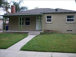 1st image of 960 W 23rd St