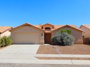 8125 E Smooth Sumac Ln, Tucson, AZ 85710