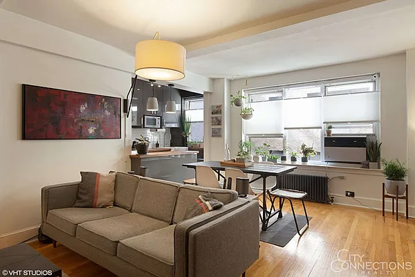Sold by City Connections Realty | media 1