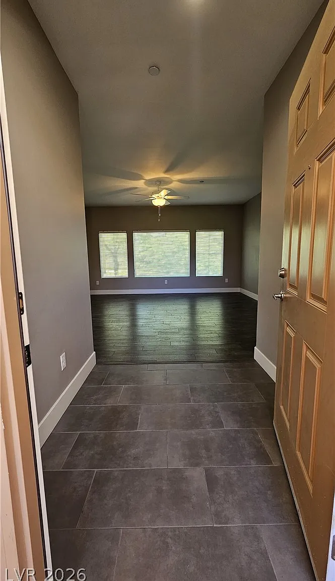 2 bed, 2.0 bath, 1532 sqft, $2,165 — Photo 2