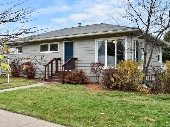 1606 Kraemer Dr, Winona, MN 55987