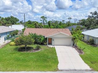 9390 Heartwellville Ave, Englewood, FL 34224