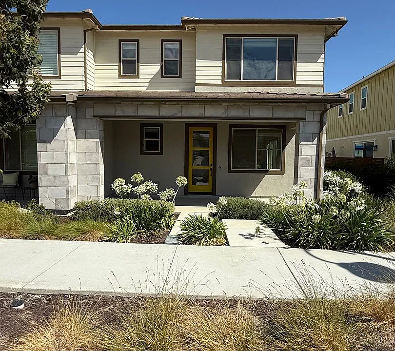 2460 Cinnabar Dr