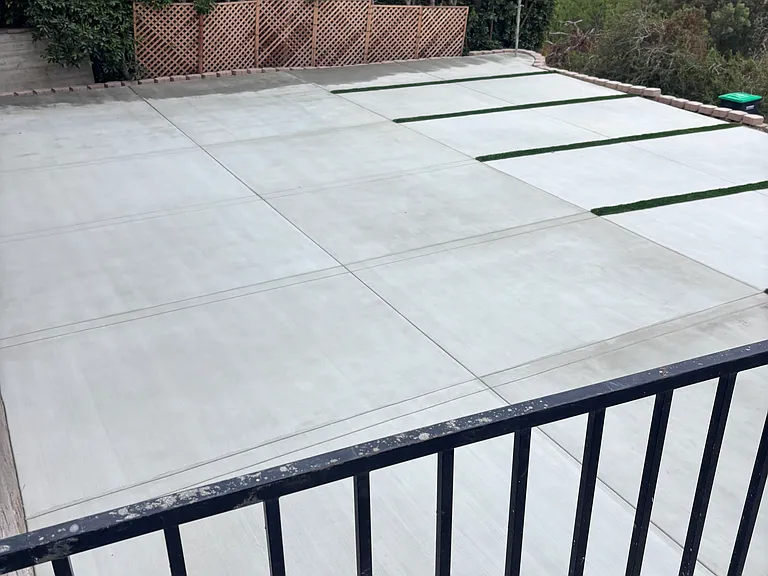 Summit Dr — Photo 15