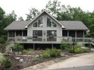 134 Grandview Dr, Lake Lure, NC 28746