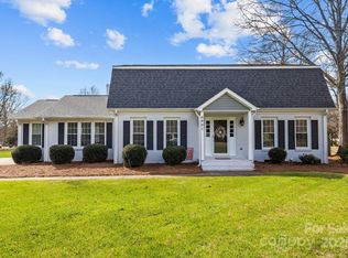 5901 Oakwielde Ct, Mint Hill, NC 28227