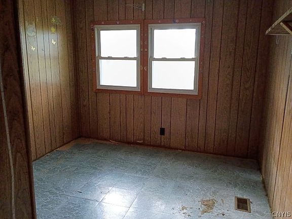5th image of 9 Glenmary Dr
