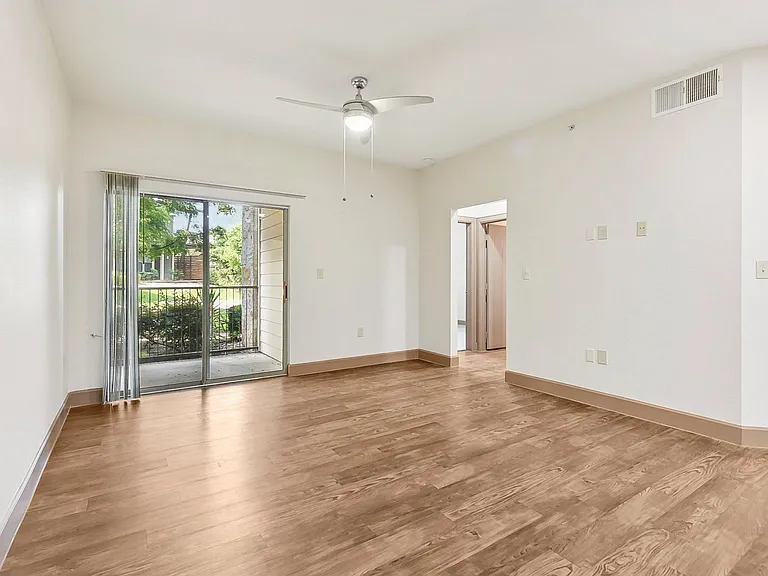 Lakeline East Apartments, Cedar Park, Texas