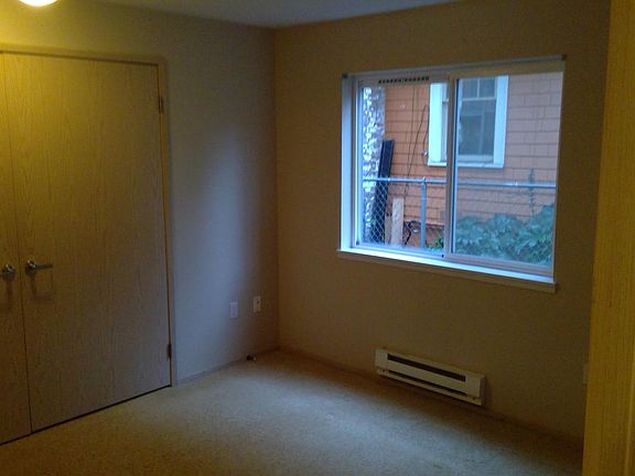 Bedroom with 3/4 bath