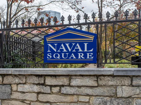 413 Regatta Dr, Philadelphia, PA 19146