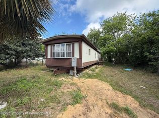 16111 Sarasota St, Brooksville, FL 34604