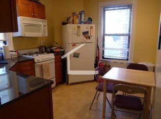 826 Huntington Ave #3S, Boston, MA 02115