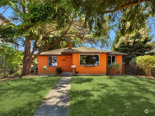 4440 52nd Avenue SW, Seattle, WA 98116