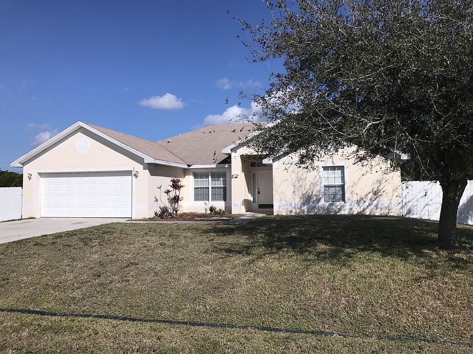 1st image of 579 SW Nautical Avenue