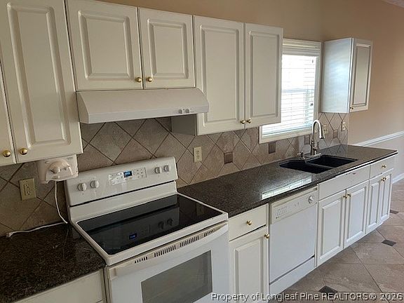 5th image of 504 Bramblegate Rd