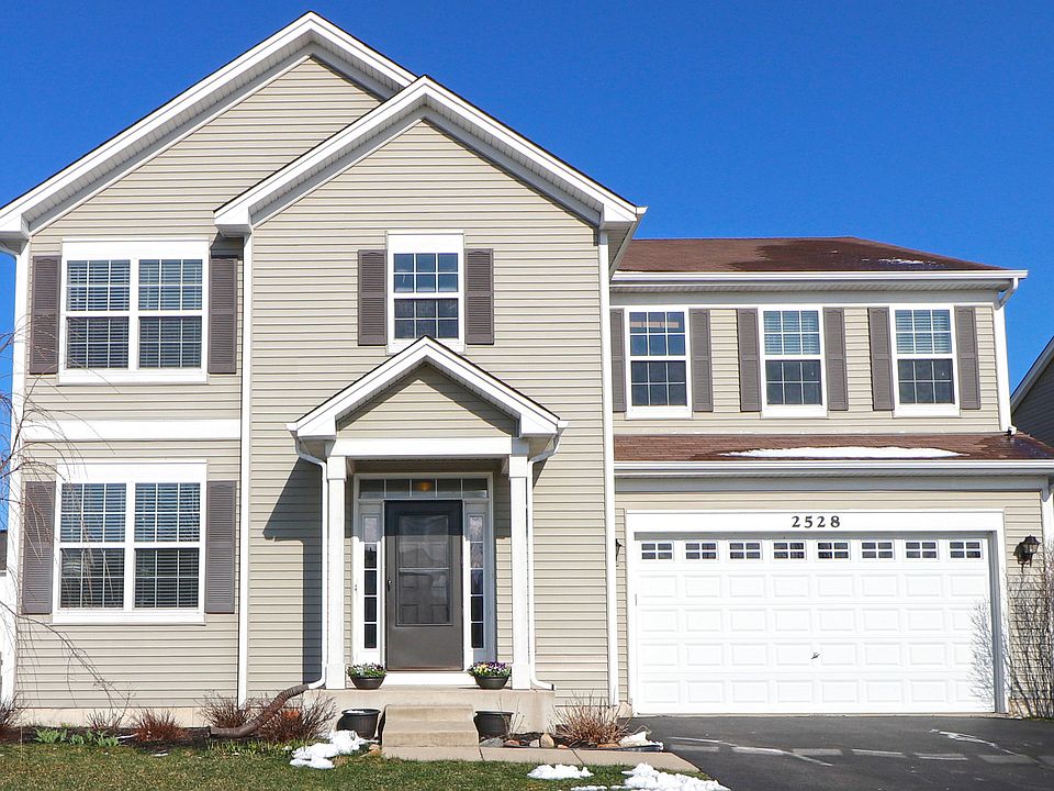1st image of 2528 Goldenrod Way
