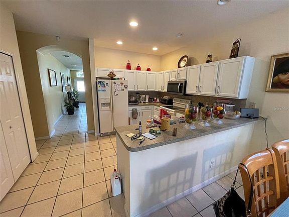 4th image of 5110 Santa Ana Dr