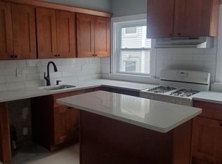 21 Elmdale St, Dorchester, MA 02122