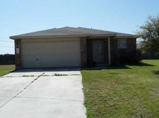104 Wren Cv, Hutto, TX 78634
