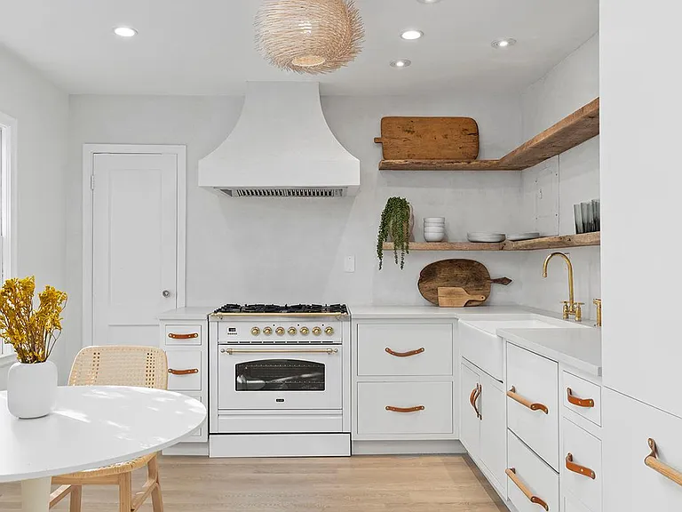 716 Stokeswood Ave SE #2B — Photo 8