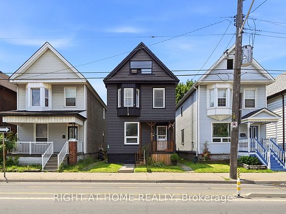 2nd image of 522 Cannon St E