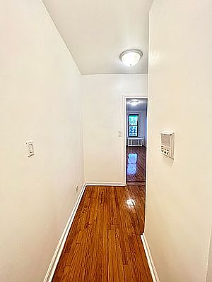 2nd image of 3725 81st St APT 6g