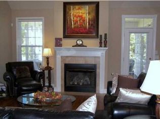 6801 Chiswick Dr, Chattanooga, TN 37421