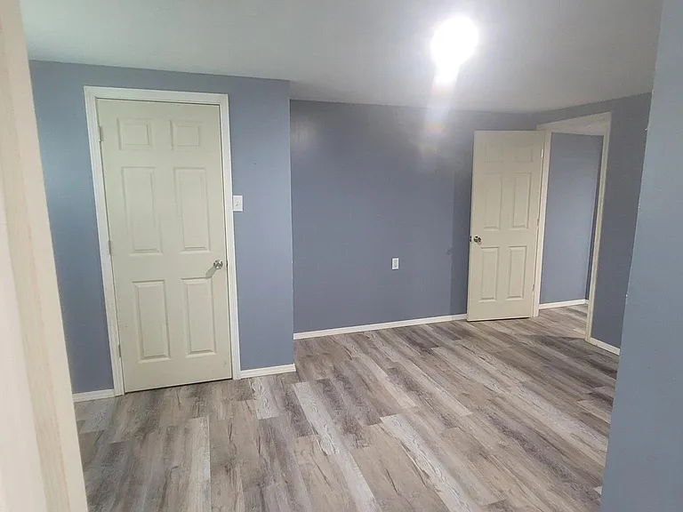 704 1/2 S Oak St #A — Photo 5