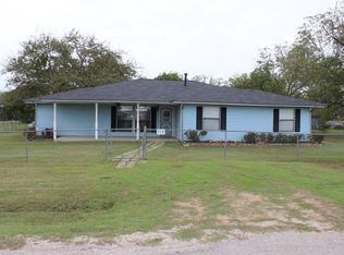 112 N Bastrop St, Paige, TX 78659