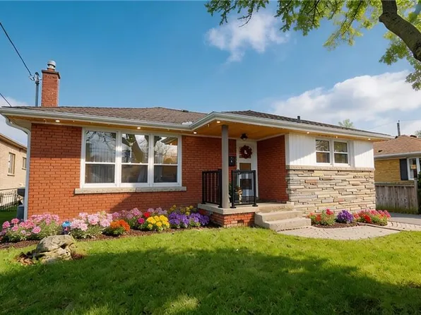 2334 Prospect St, Burlington, ON L7R 2A6