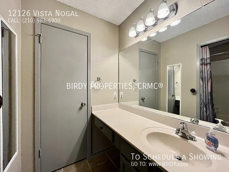 12126 Vista Nogal St — Photo 22