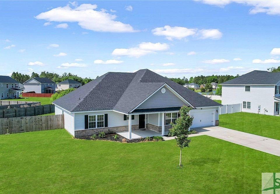 1st image of 95 White Oak Drive NE