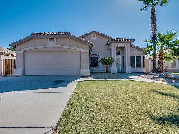 2257 E MANOR Drive, Gilbert, AZ 85296
