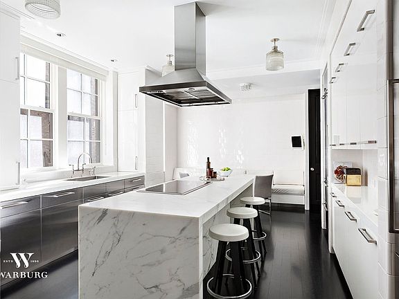 5th image of 32 E 64th St #3-W