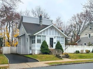 31 Washington Ave, Springfield, NJ 07081