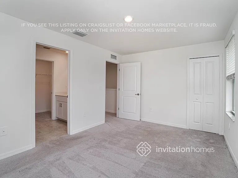 7169 Greenwood Park Cir #54 — Photo 11