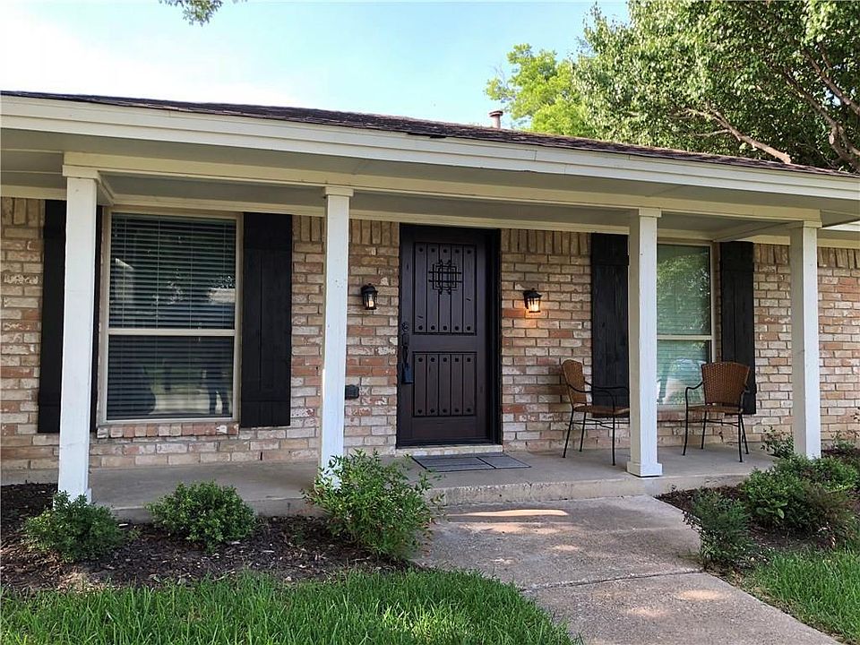 1st image of 2817 Mollimar Dr
