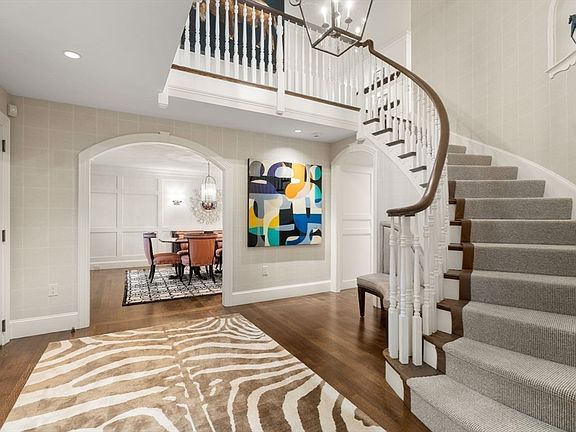 4th image of 14 Greylock Rd