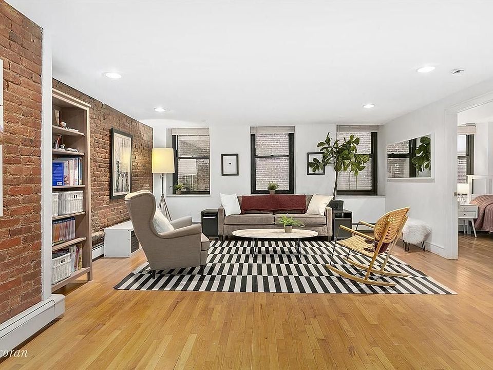 1st image of 264 Water St APT 3D