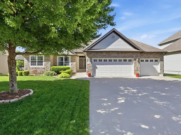 5607 Westfield Dr, Lawrence, KS 66049