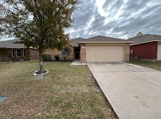 1249 Round Pen Run, Fort Worth, TX 76115