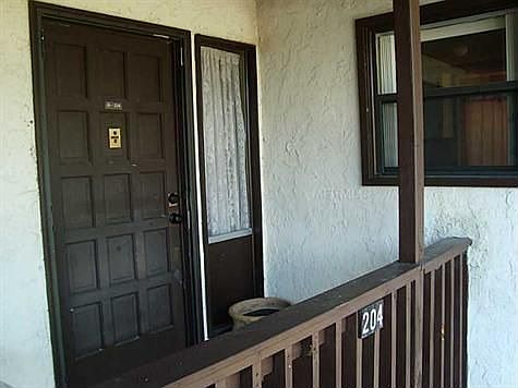 1st image of 18204 Sandalwood Dr