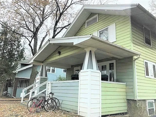 2019 Sherman Ave — Photo 2
