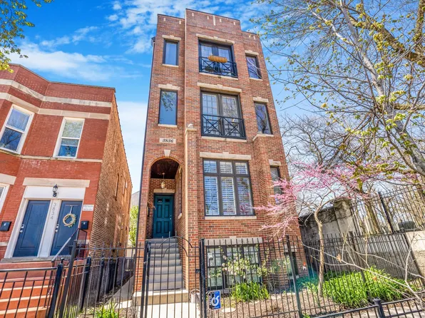 3836 N Racine Ave #2, Chicago, IL 60613