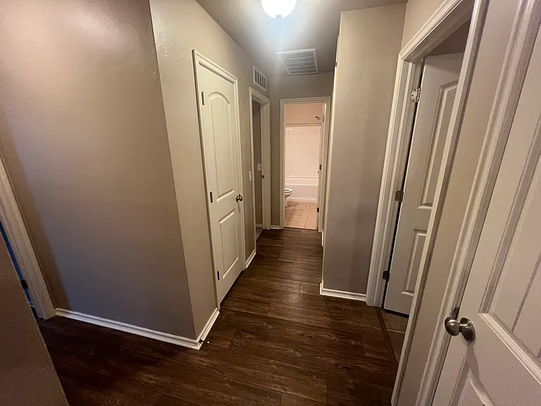18509 Agua Dr — Photo 10
